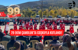 Çamoluk'ta 29 Ekim Cumhuriyet Bayramı Coşkuyla...