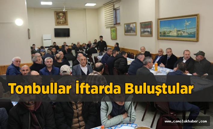 Tonbullar her hafta iftarda buluşuyor