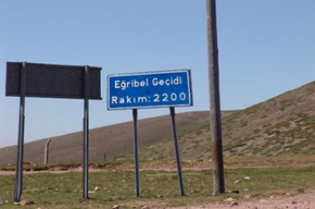 Eğribel Tüneli, Kazma, Kürekle, Açılıyor