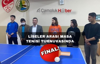 Liseler Arası Masa Tenisi Turnuvasında Final