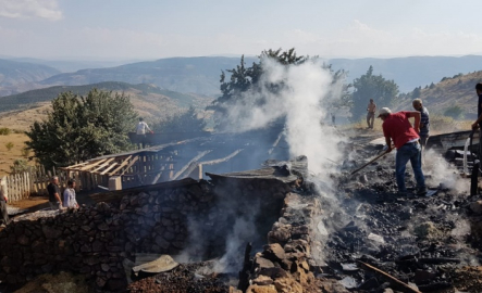 Dulundas'ta Korkutan Yangın